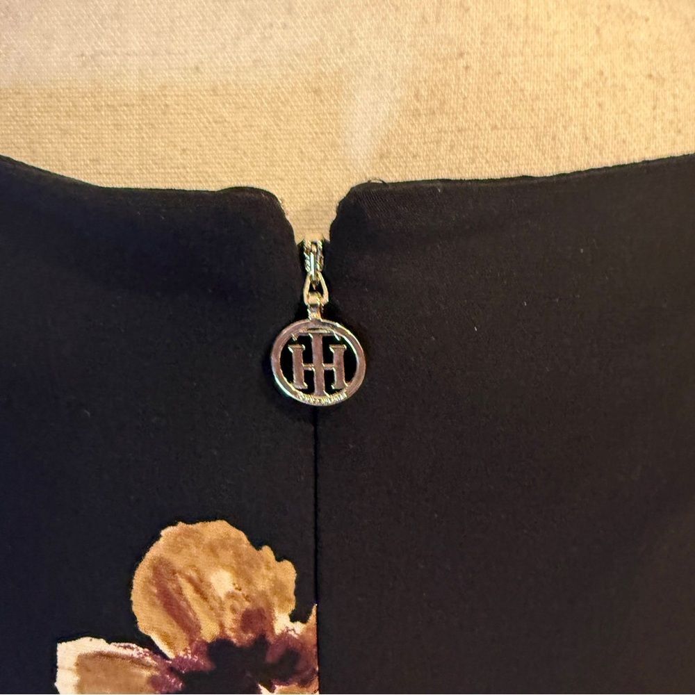 NWT Tommy Hilfiger Chic Floral Long Sleeve Dress in Black and Brown Sz 16 - Picture 4 of 6